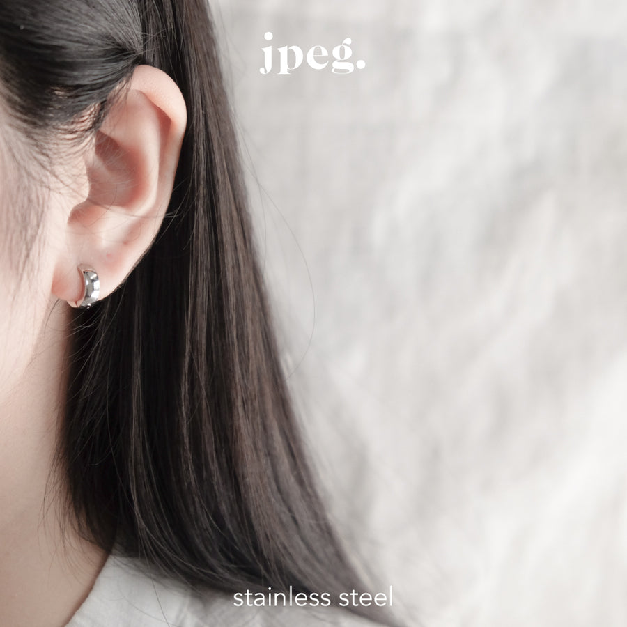 (stainless) flat silver hoop earring