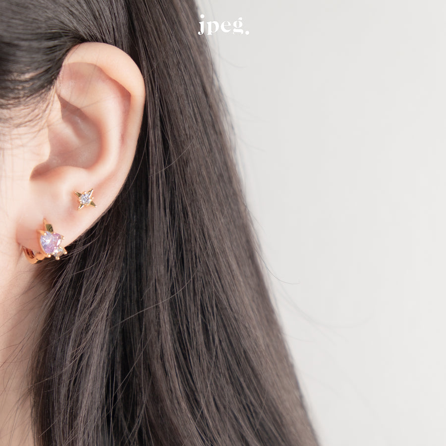 WS04 - wink earring (brass)