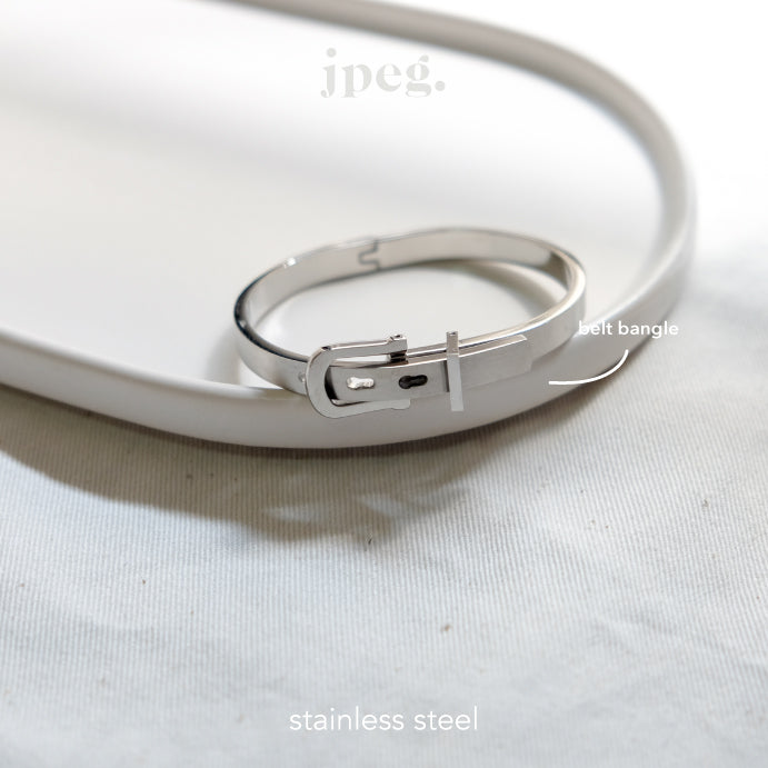(stainless) belt bangle