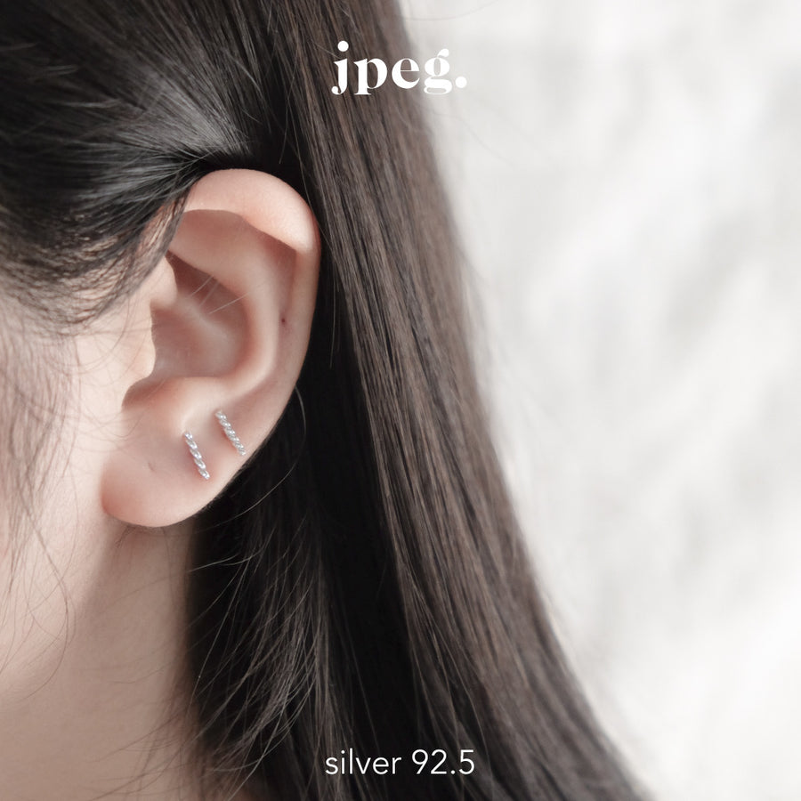 (Silver 925) twist bar earring