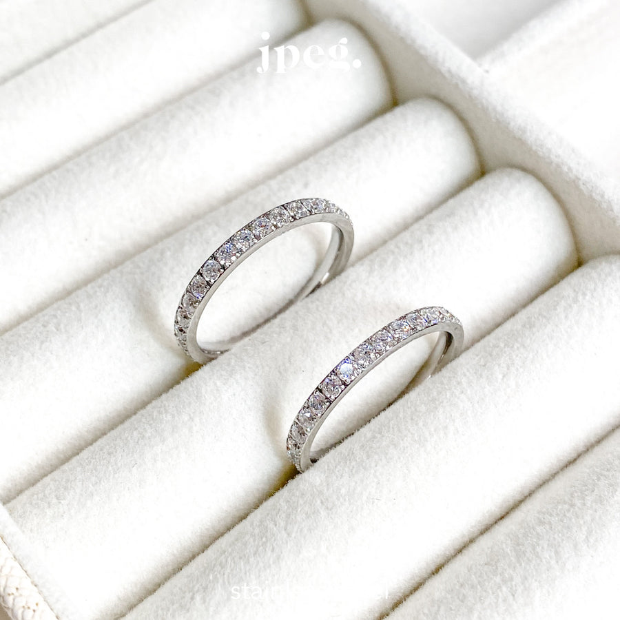 (stainless) tiny diamond ring