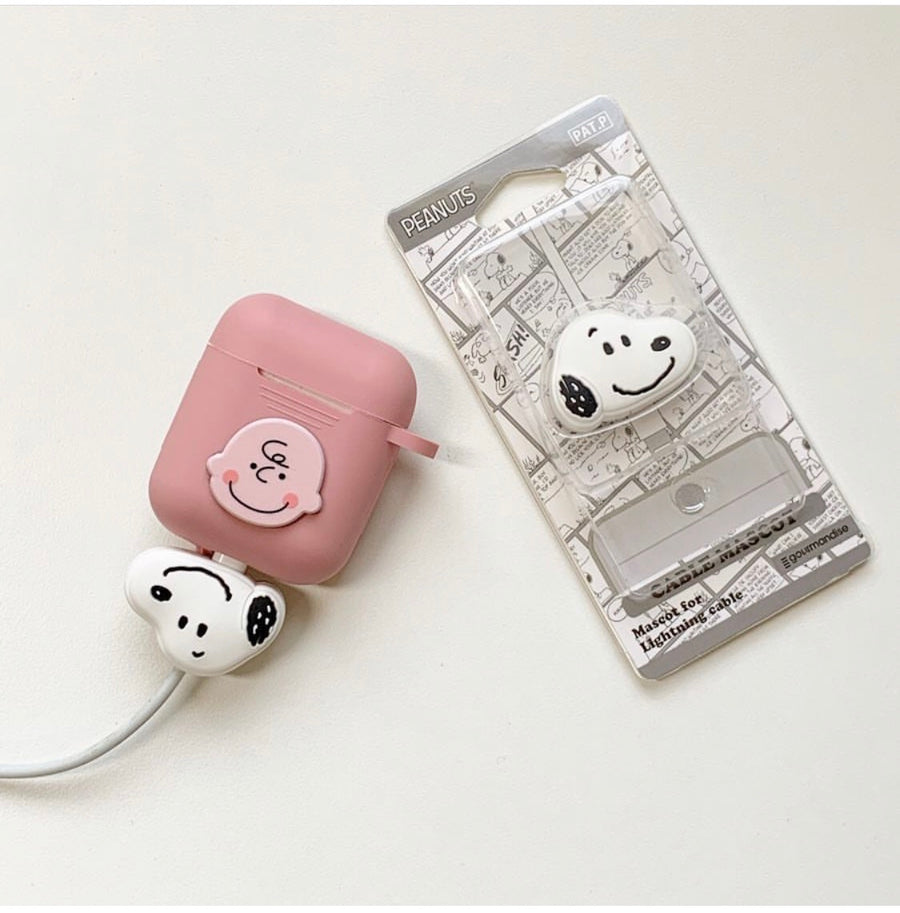 snoopy lightning cable