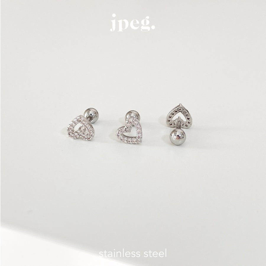 (stainless) line heart piercing