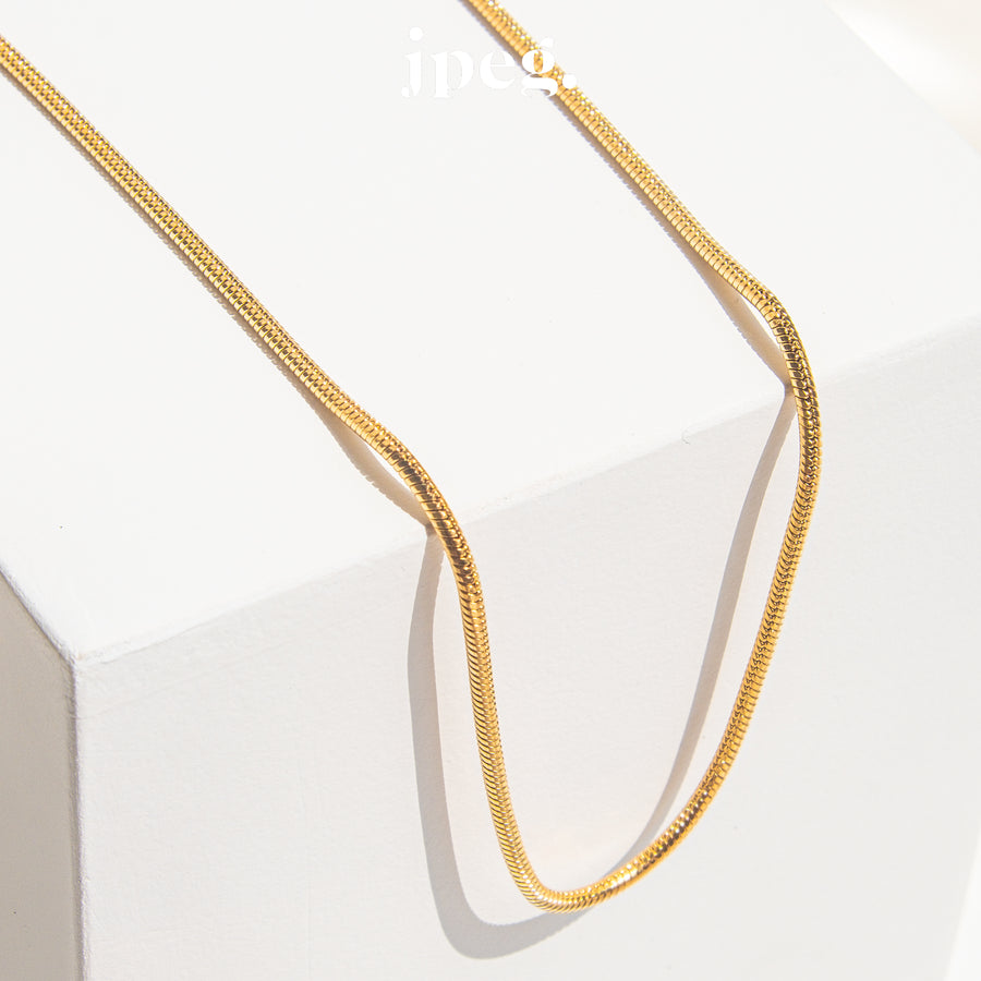 (Stainless) gold bold snake necklace