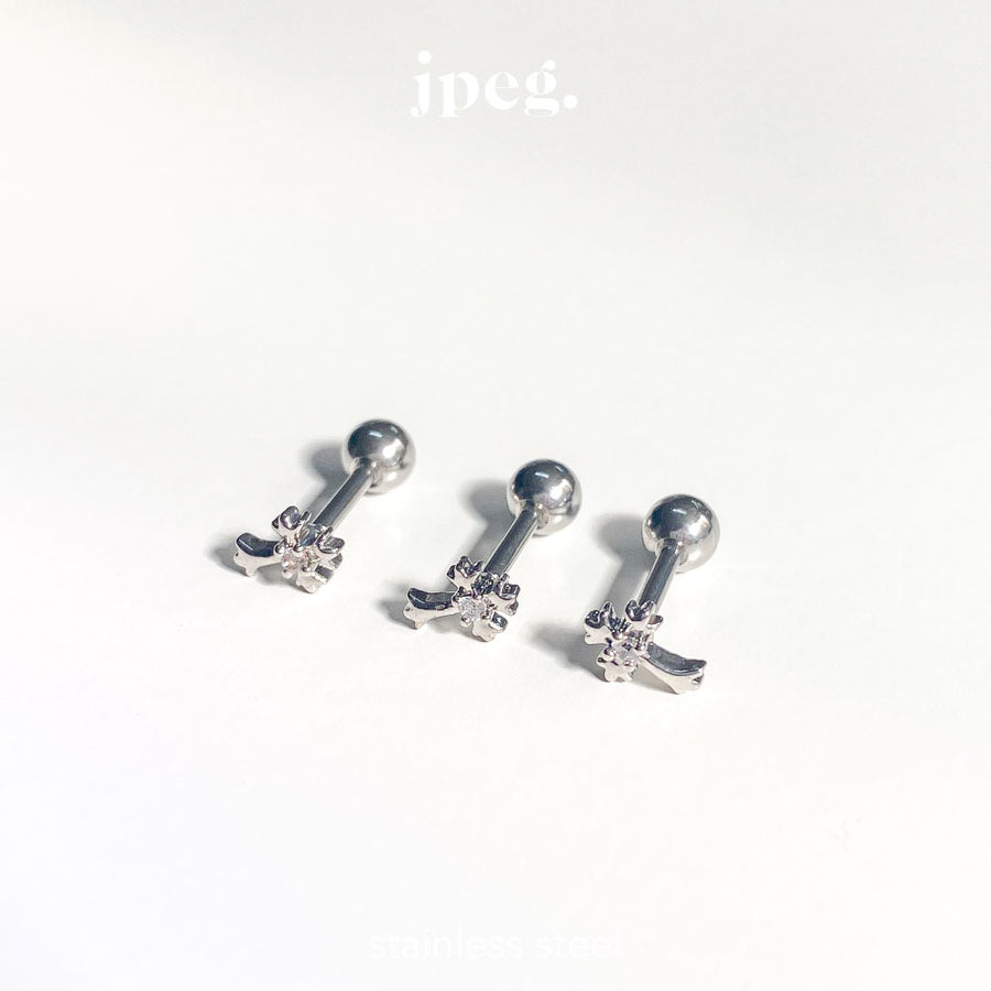 (stainless) style cross piercing