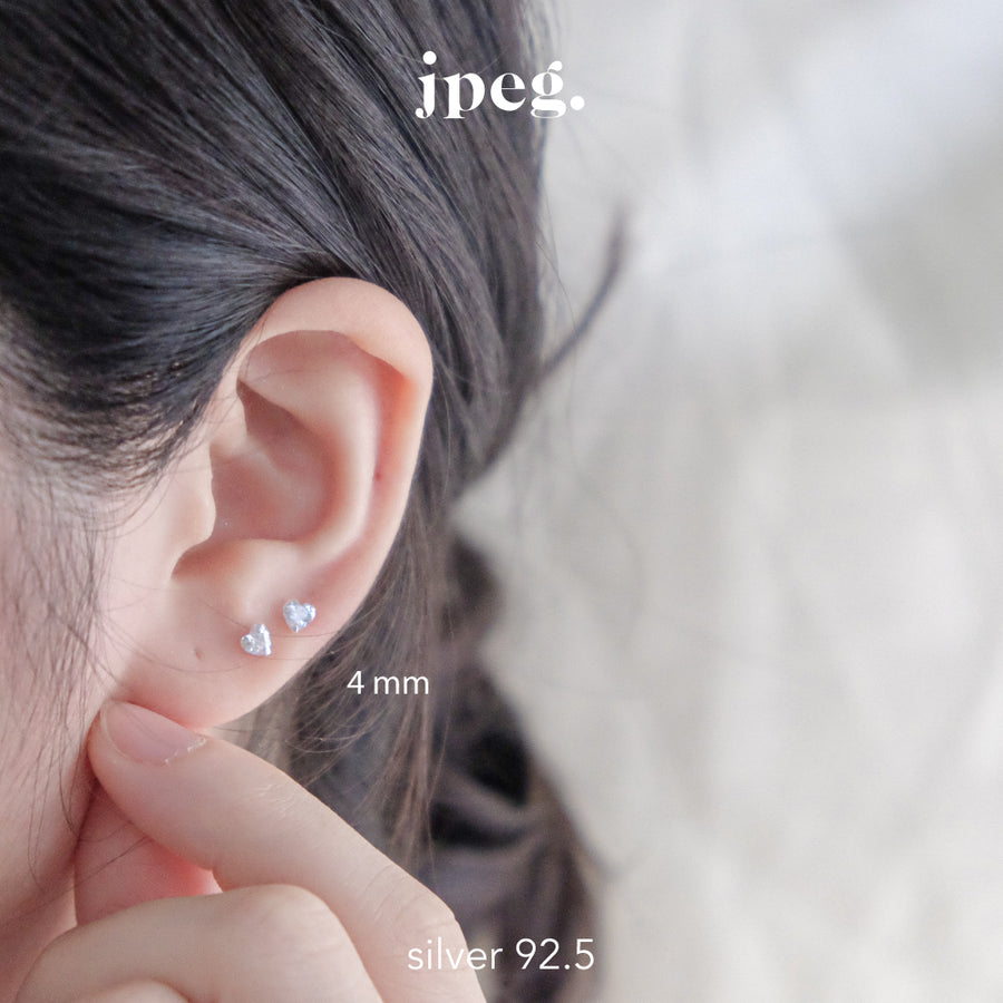 (Silver 925) pure heart earring