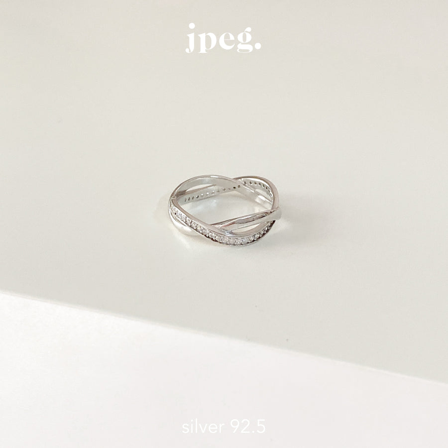 (Silver 925) twister diamond ring